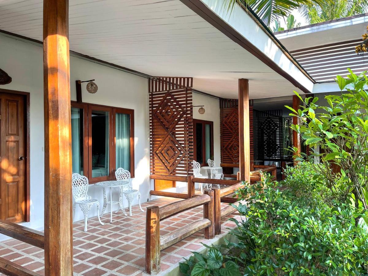 Phuvara Boutique Aonang Ao Nang Екстер'єр фото